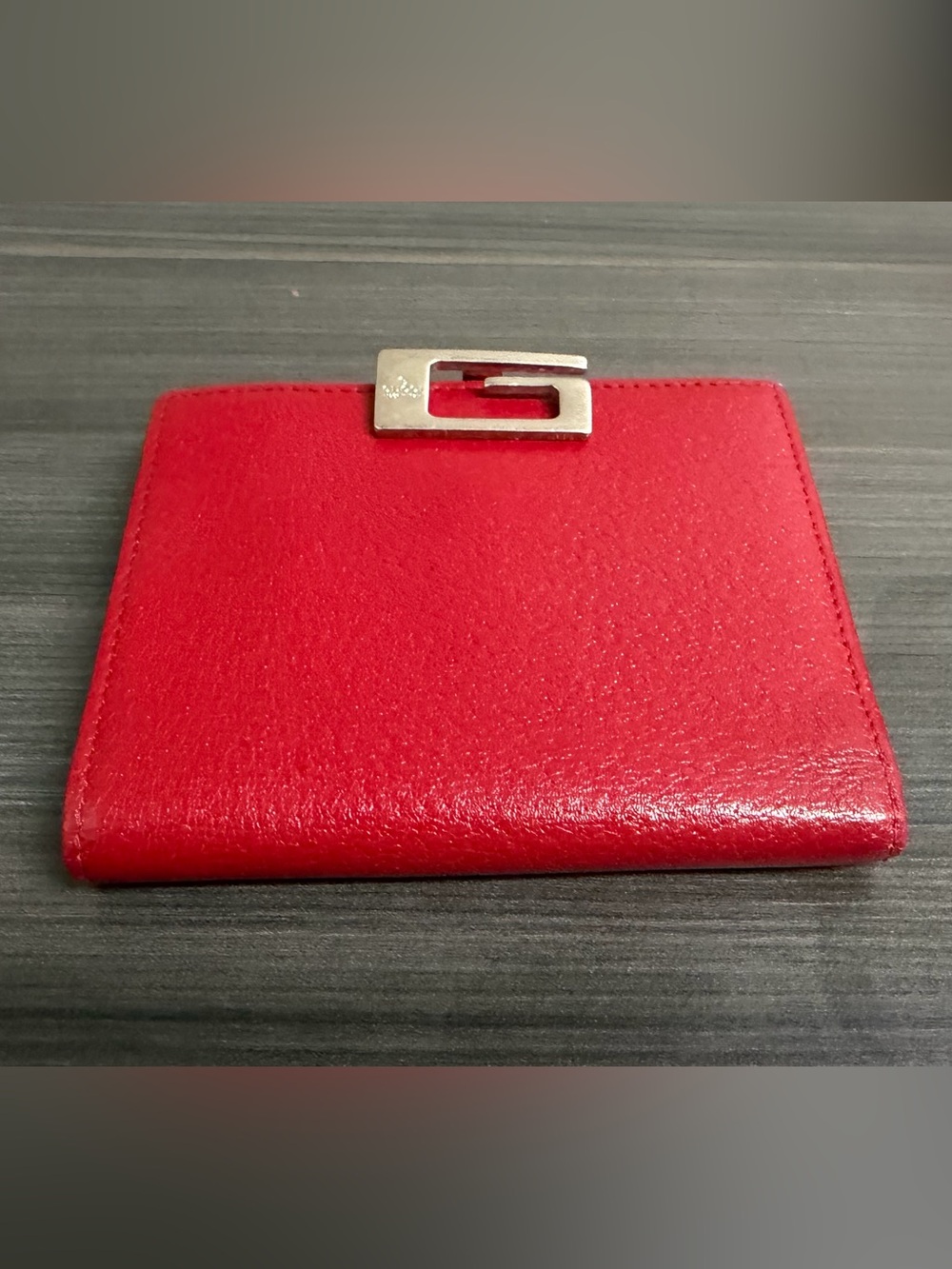 Gucci Red Women's Leather Wallet with Silver G Buckle